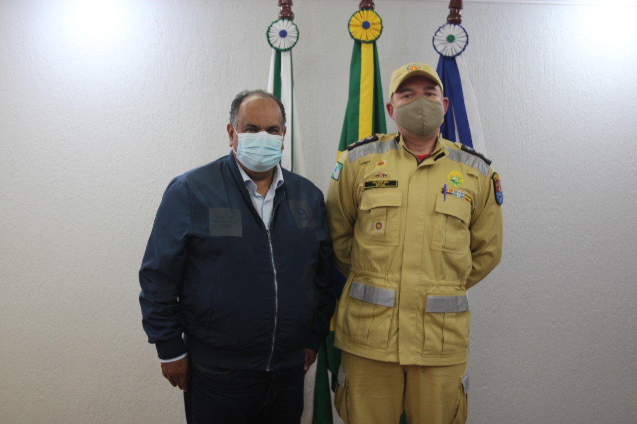 CÂMARA MUNICIPAL HOMENAGEIA CIDADÃOS E INSTITUIÇÕES COM MOÇÕES DE APLAUSOS (13).jpeg