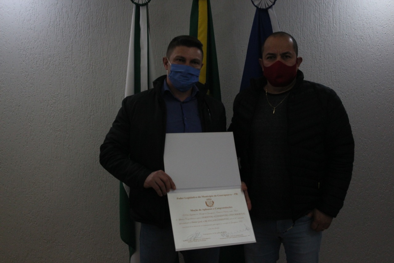 CÂMARA MUNICIPAL HOMENAGEIA CIDADÃOS E INSTITUIÇÕES COM MOÇÕES DE APLAUSOS (20).jpeg