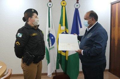 CÂMARA MUNICIPAL HOMENAGEIA CIDADÃOS E INSTITUIÇÕES COM MOÇÕES DE APLAUSOS (27).jpeg