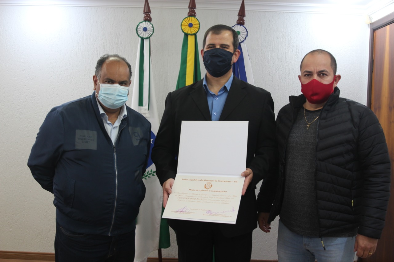 CÂMARA MUNICIPAL HOMENAGEIA CIDADÃOS E INSTITUIÇÕES COM MOÇÕES DE APLAUSOS (8).jpeg