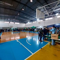 1ª Feira do Agronegócio é realizada no Colégio Estadual do Campo da Palmeirinha