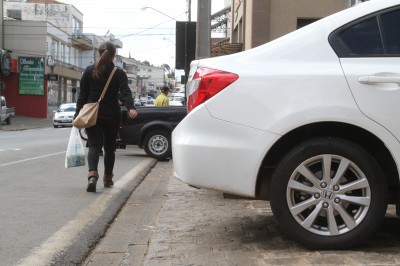 Audiência Pública sobre os estacionamentos frontais