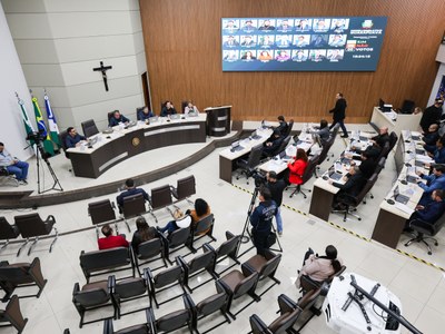 Câmara de Guarapuava aprova programa de reciclagem e educação ambiental para escolas municipais