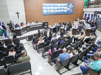 Câmara de Guarapuava aprova projeto que reconhece visão monocular como deficiência visual