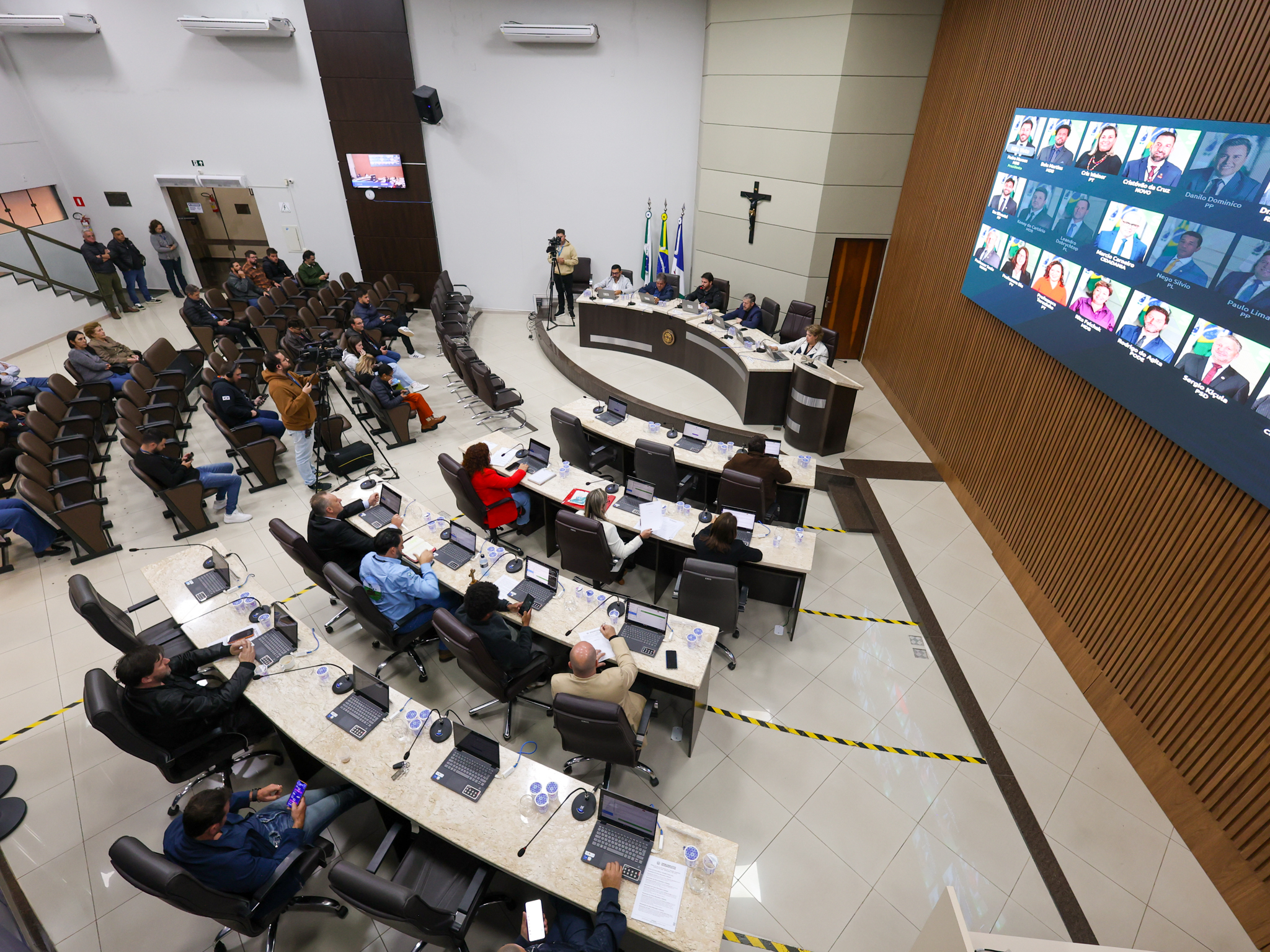 Câmara vota reajuste de servidores municipais na sessão desta terça-feira (19/05)