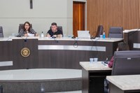 CPI das Funerárias entrega relatório final na Câmara de Guarapuava