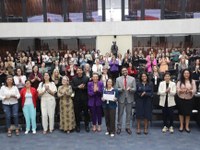 Procuradoria da Mulher da Câmara de Guarapuava participa de Seminário de Capacitação na Alep