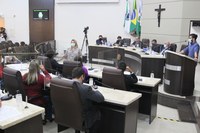 Técnicos da Saúde explanam sobre a campanha de vacinação contra covid-19