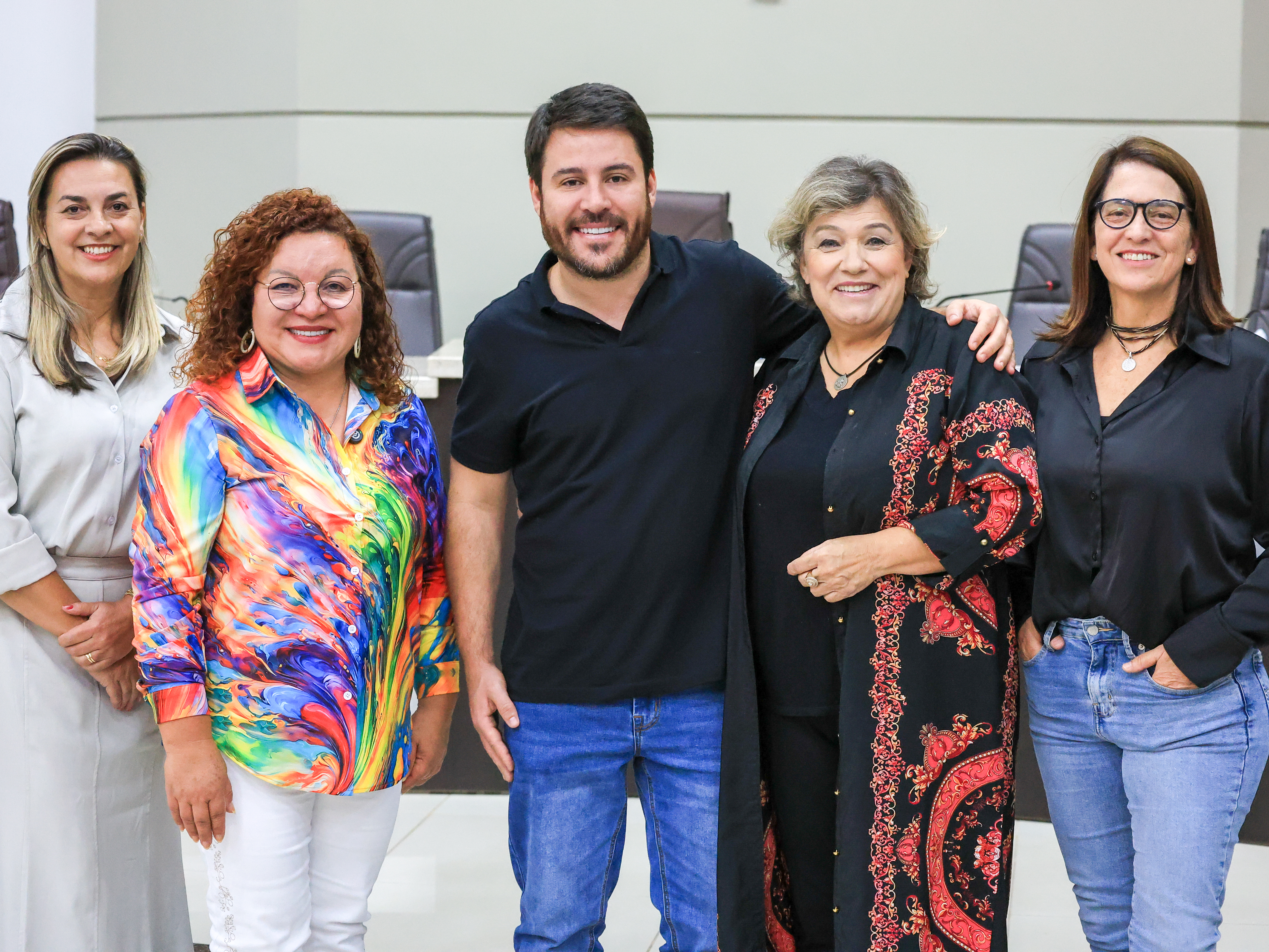 Vereadoras assumem presidência das sessões da Câmara de Guarapuava em homenagem ao Mês da Mulher