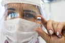 Vereadores aprovam projeto que permitirá compra de vacinas contra covid-19 Vereadores aprovam projeto que permitirá compra de vacinas contra covid-19