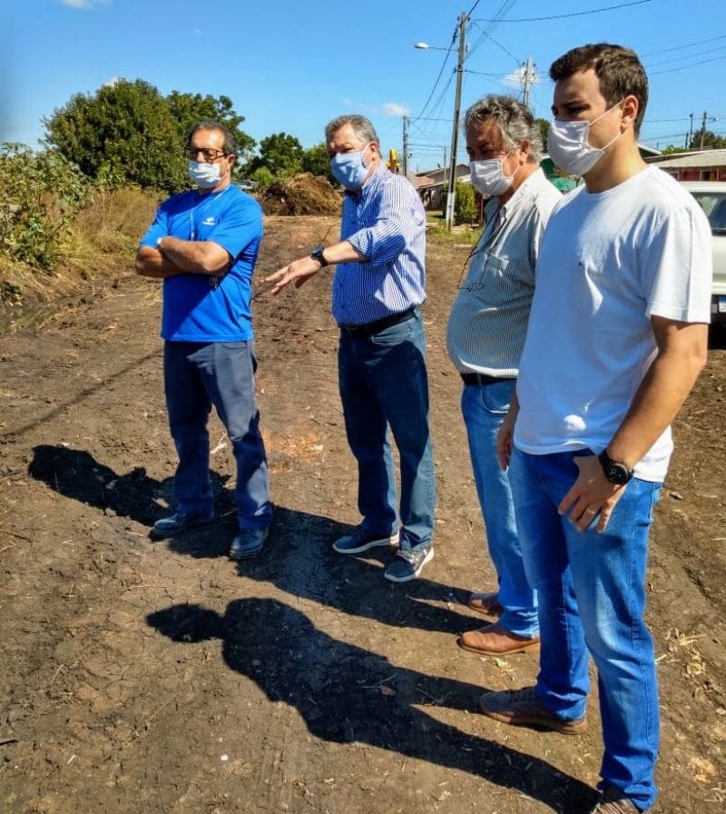 VEREADOR DANILO DOMINICO ACOMPANHA REALIZAÇÃO DE UMA DE SUAS REIVINDICAÇÕES