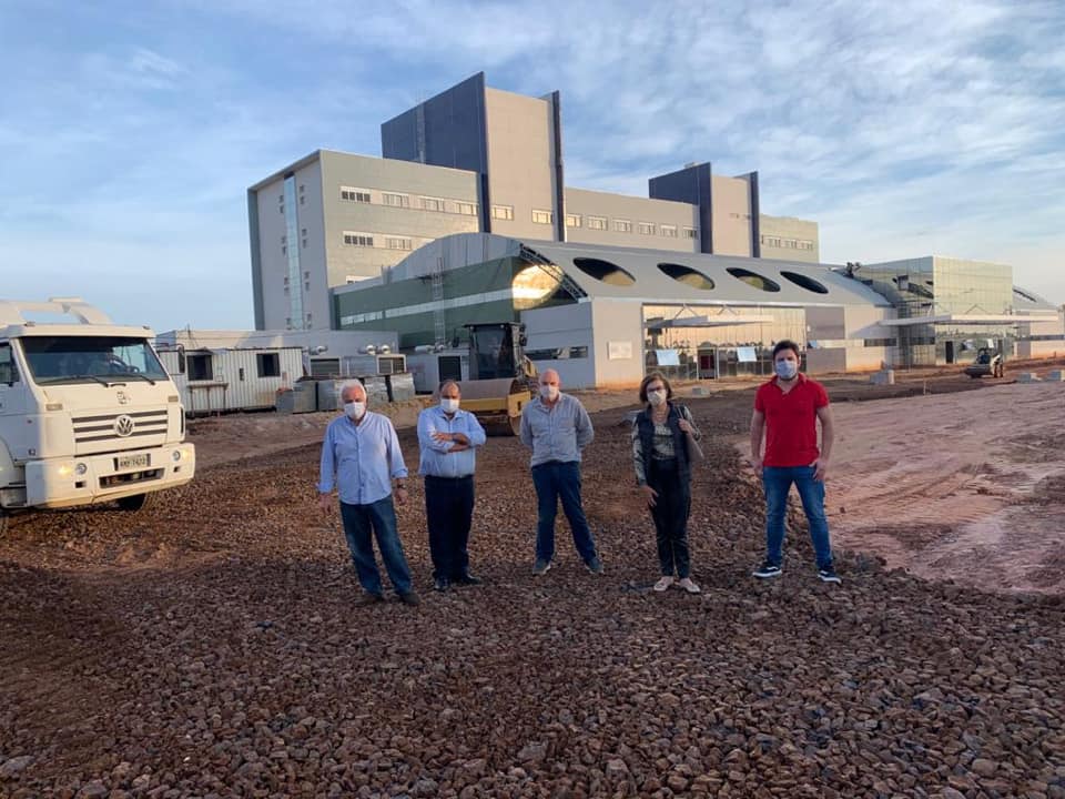 VEREADORES COBRAM RAPIDEZ NA ABERTURA DO HOSPITAL REGIONAL EM GUARAPUAVA